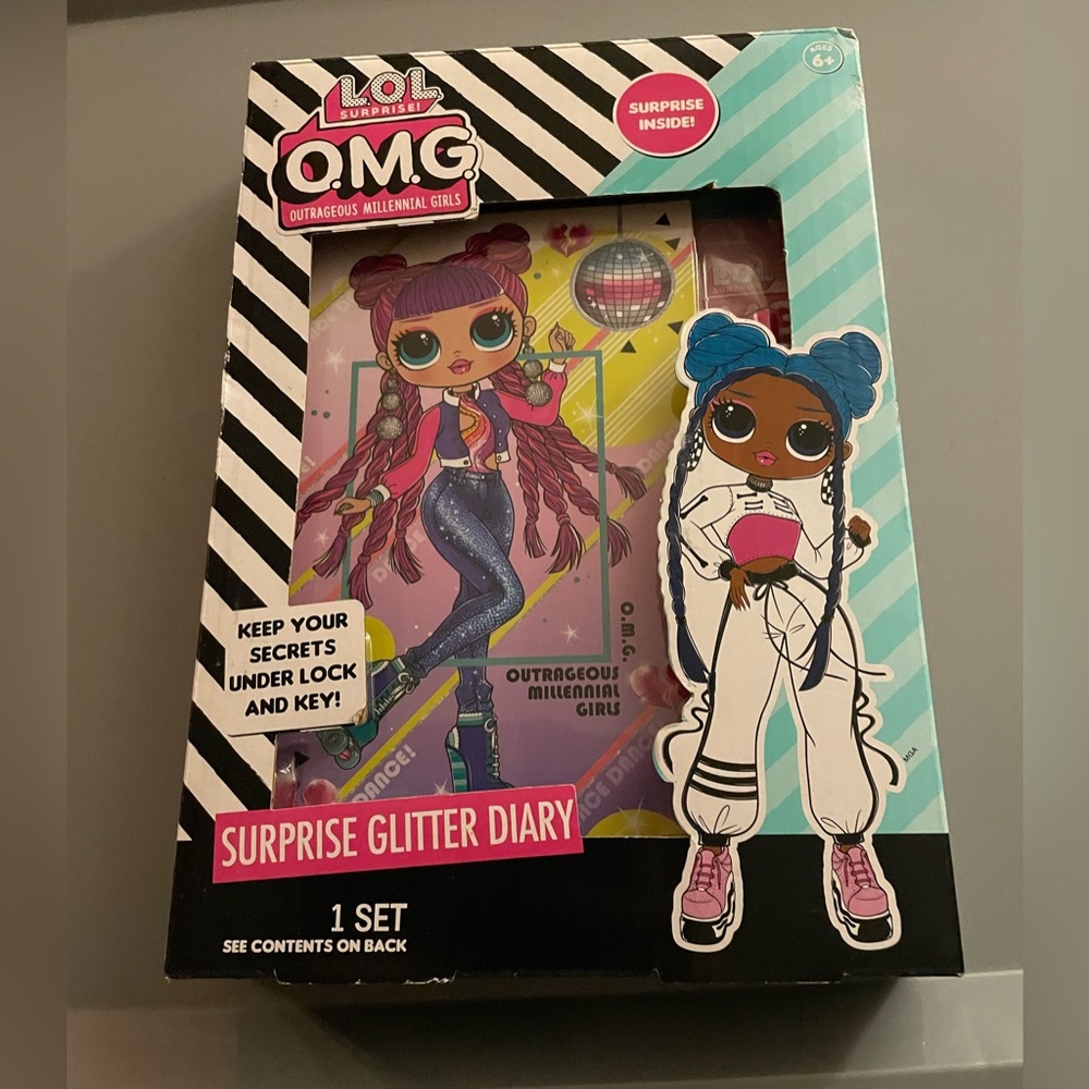 L.O.L. Surprise! OMG Surprise Glitter Diary With Lock & Surprise Gemstones- NEW